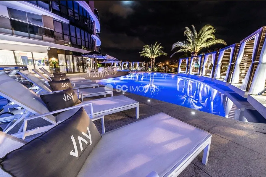 Furnished 2-bedroom apartment with balcony and 111 m² — photo 9
