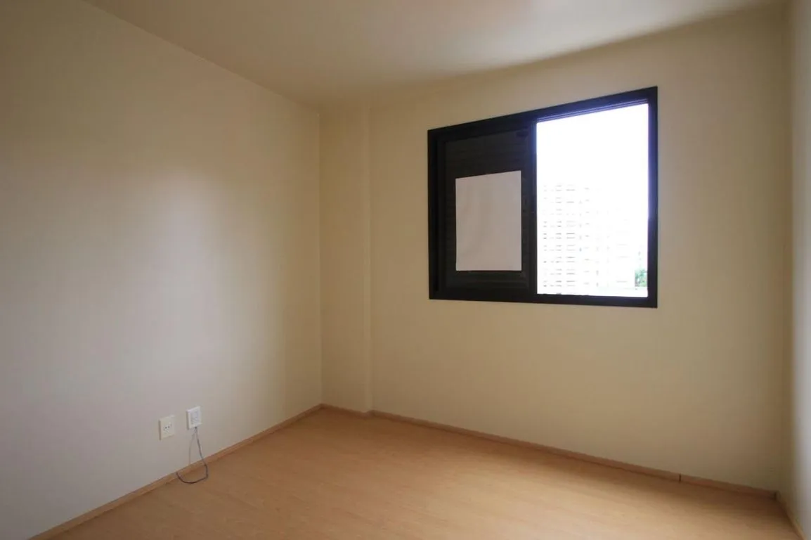 113 m² apartment with a bathtub and a water view — photo 45