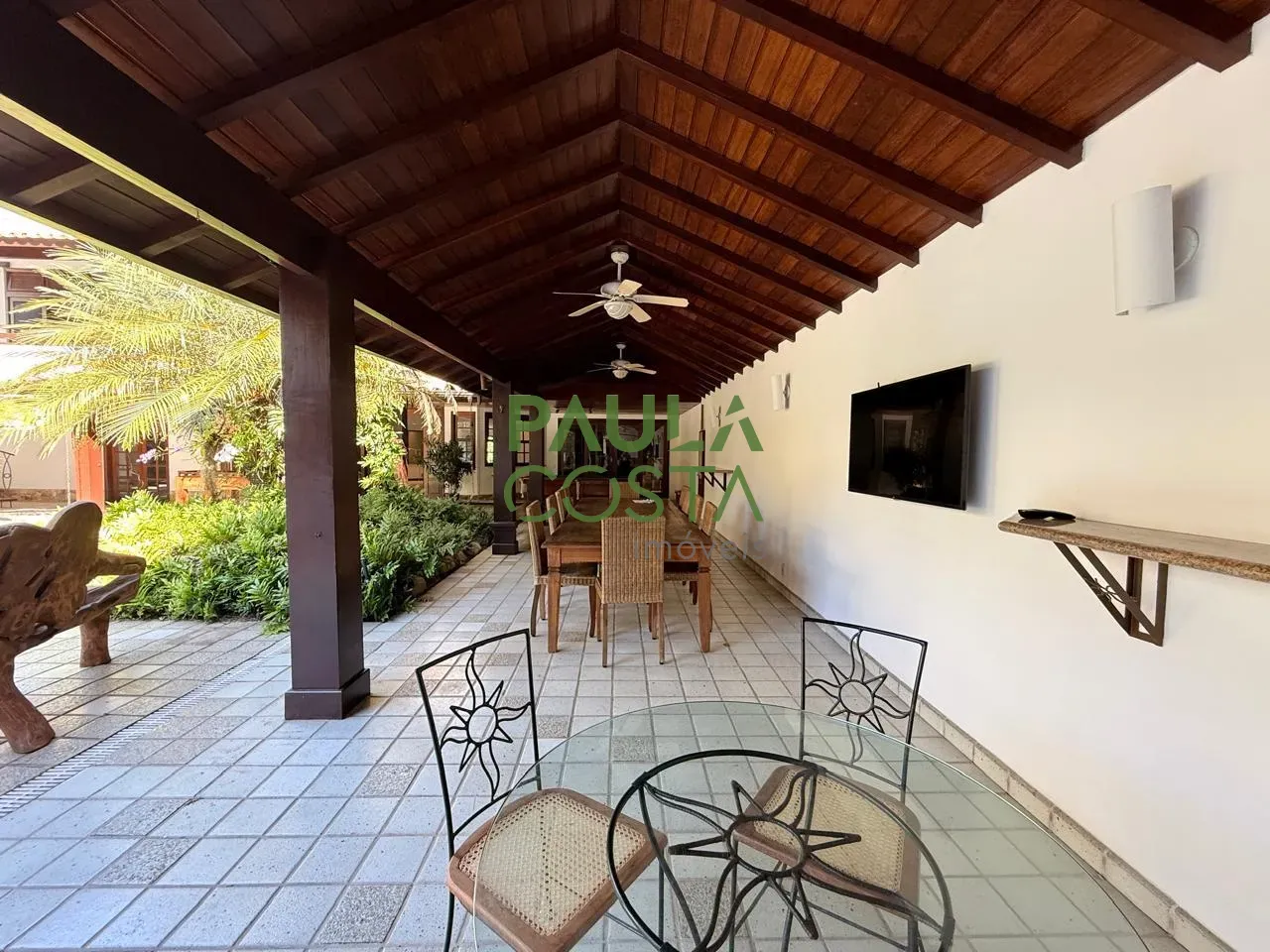 Furnished house with 5 bedrooms and 756 m² plus 4 parking — photo 14