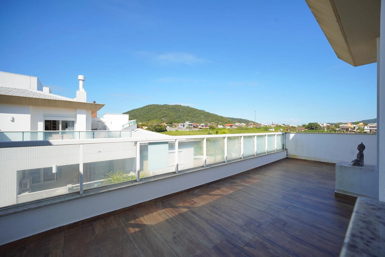 2-bedroom apartment with a private pool — photo 24