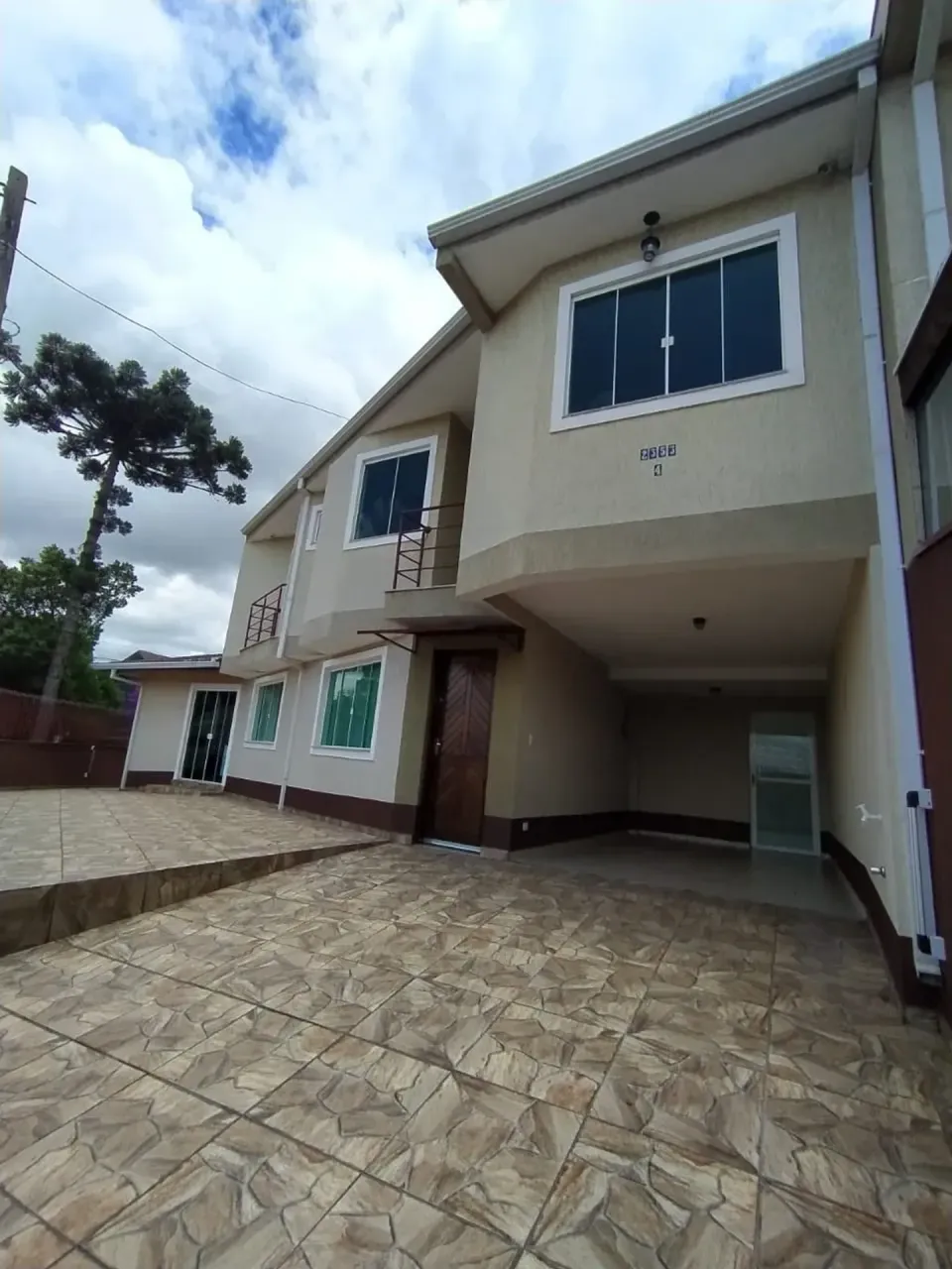 Rental house with 3 bedrooms and a gas stove kitchen — photo 4