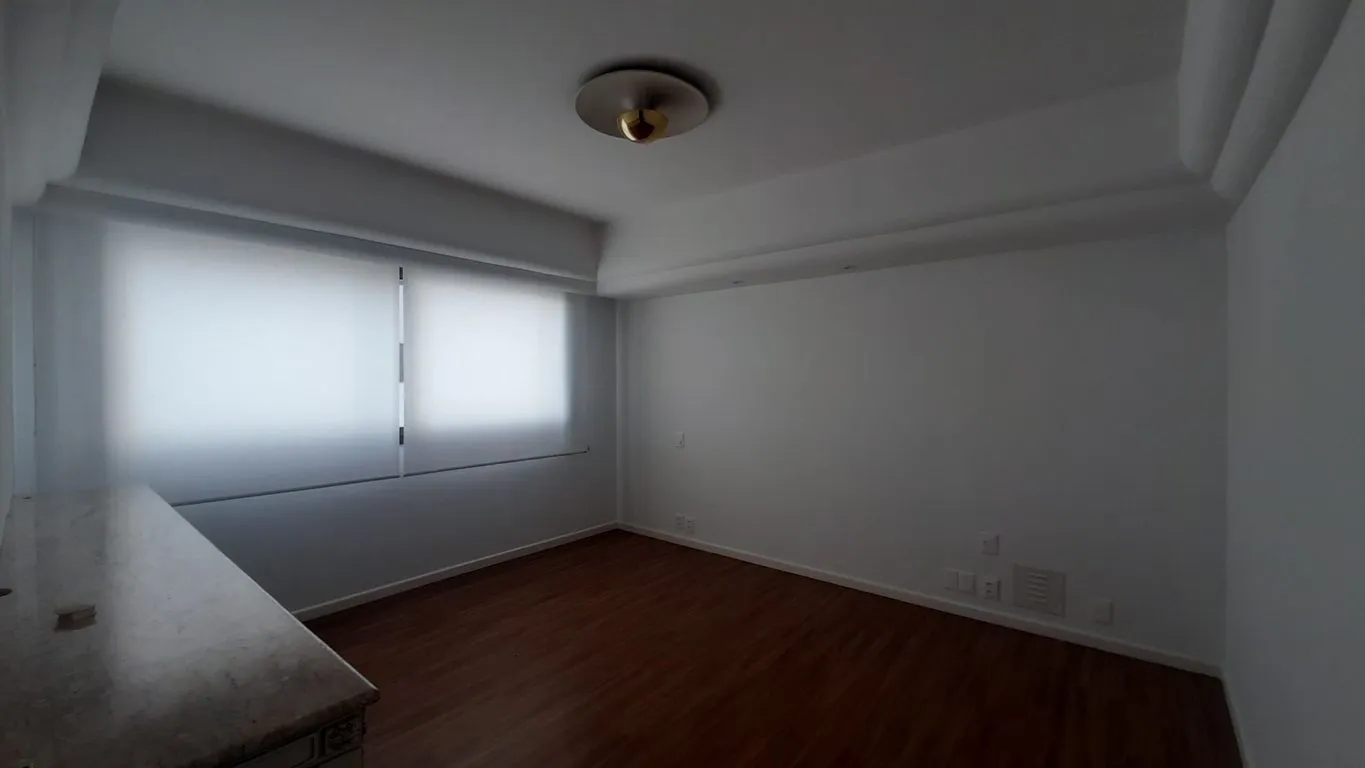 283 m² apartment with 4 bedrooms and 2 en-suites — photo 39