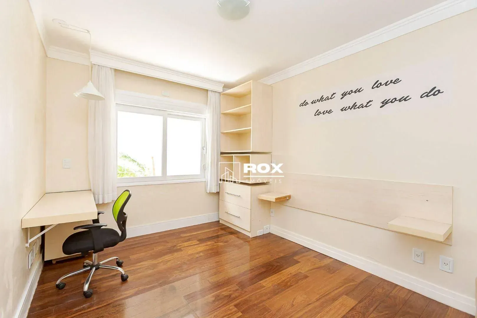 Unfurnished 598 m² house with 6 parking spaces — photo 24