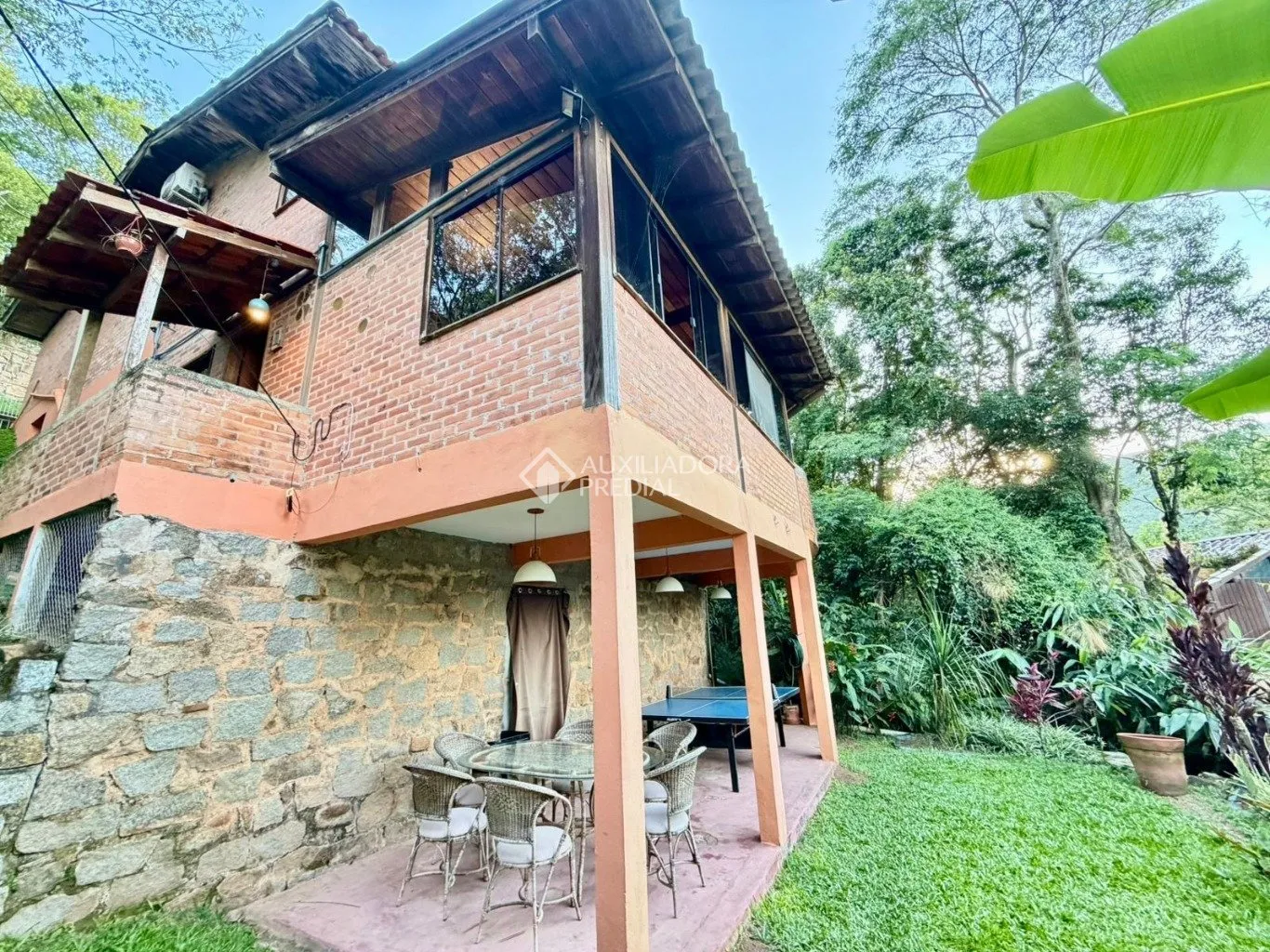 Furnished house with 3 bedrooms and an open gas kitchen — photo 36
