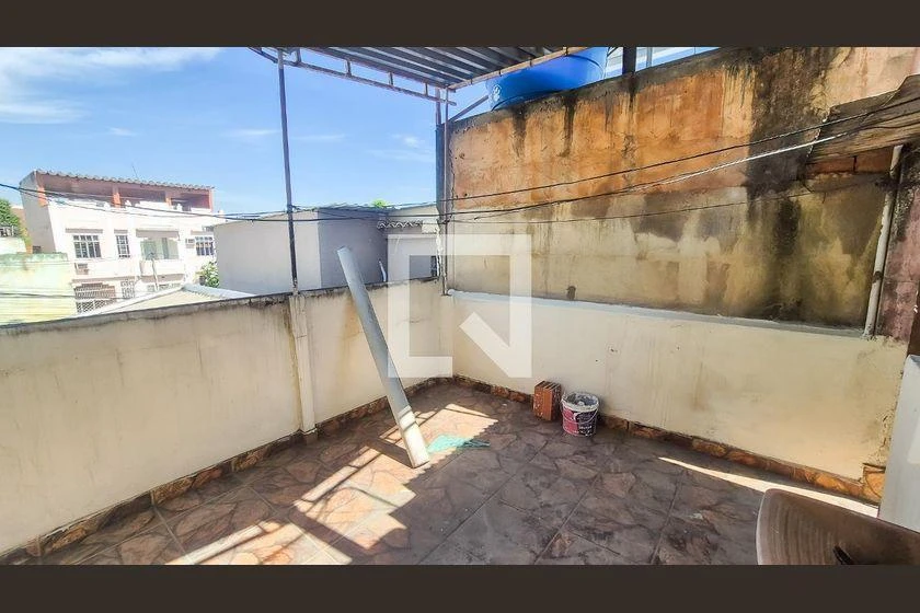 Rental house with 2 bedrooms and 2 bathrooms — photo 41