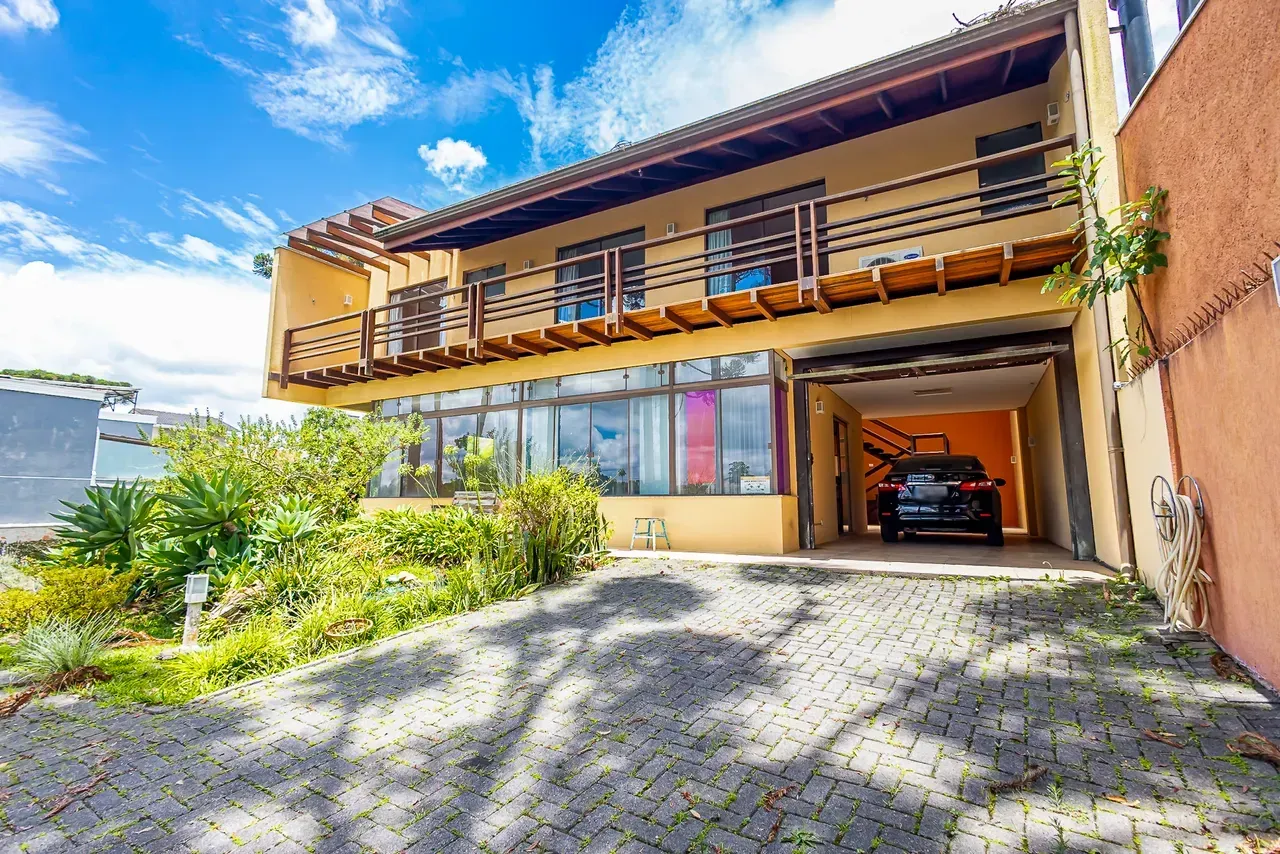 Furnished house with 5 bedrooms and 470 m² — photo 11