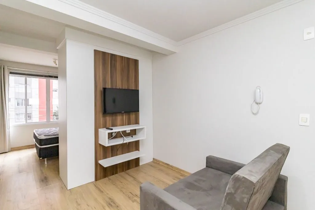 1-bedroom apartment with open-plan kitchen on 46 m² — photo 5