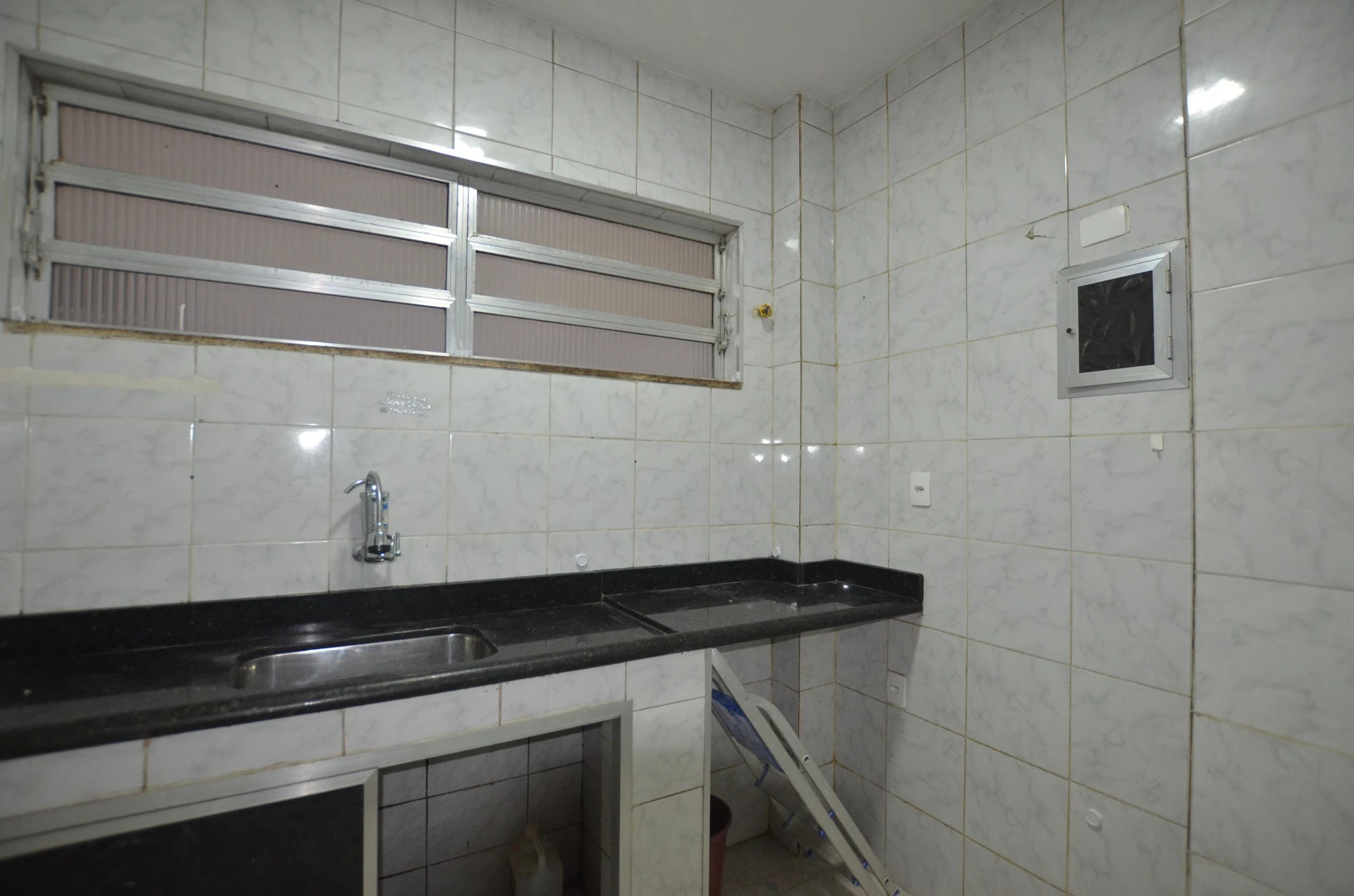 Apartamento com 3 quartos, 2 banheiros e sem vaga