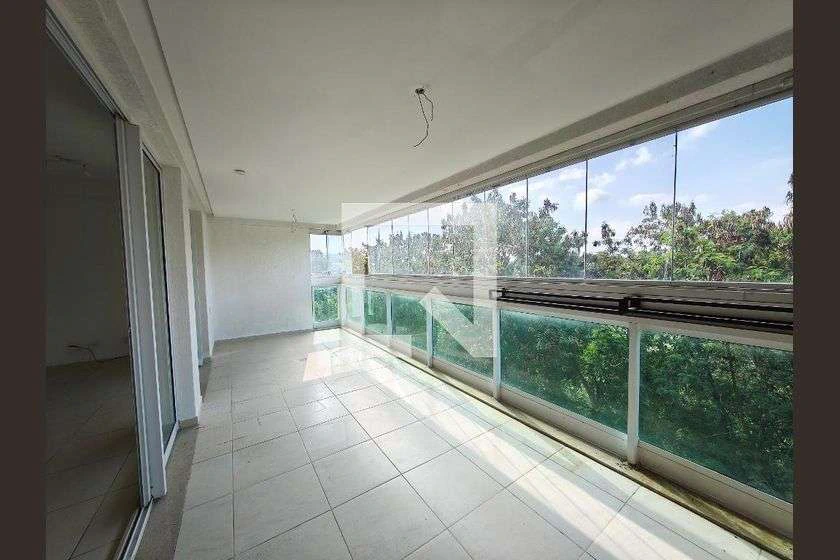 Apartment with 4 en-suite bedrooms and 156 m²