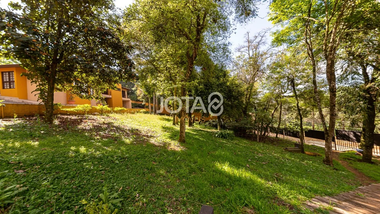 Casa com 4 suítes e cozinha com fogão a gás — photo 20
