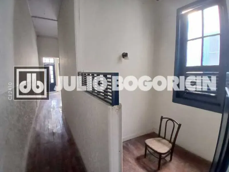 Apartment with 5 bedrooms and a terrace — photo 17