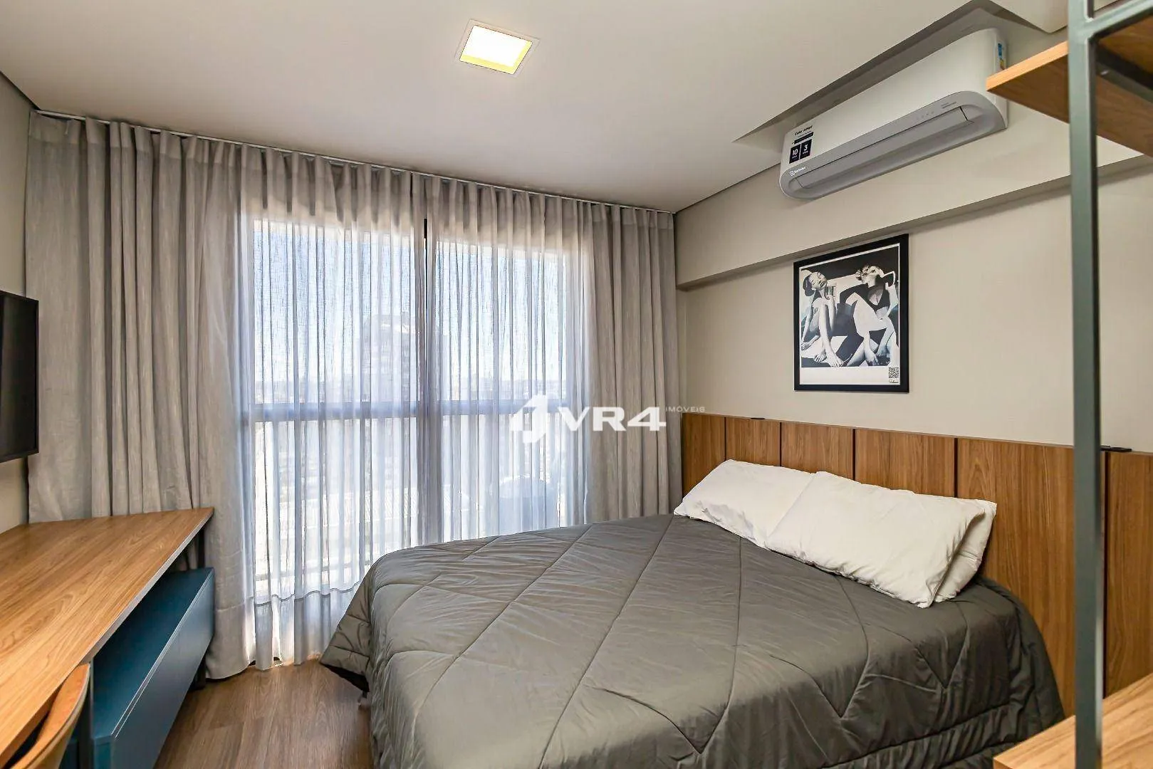 Furnished studio with balcony and private BBQ — photo 9