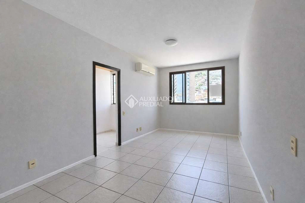Apartamento de 126 m² con 2 dormitorios y balcón — photo 3