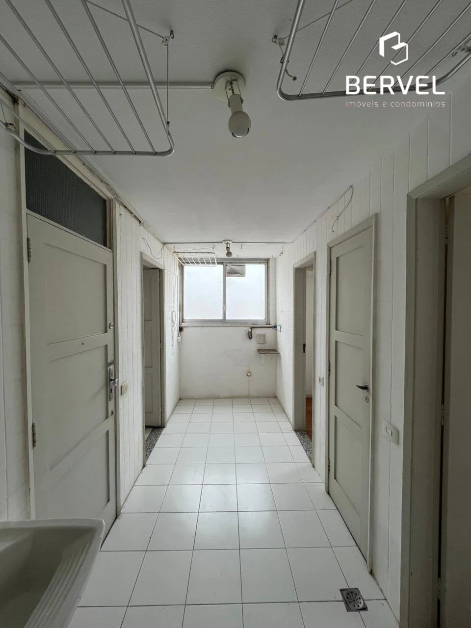 4-bedroom apartment with a suite, 160 m² — photo 17