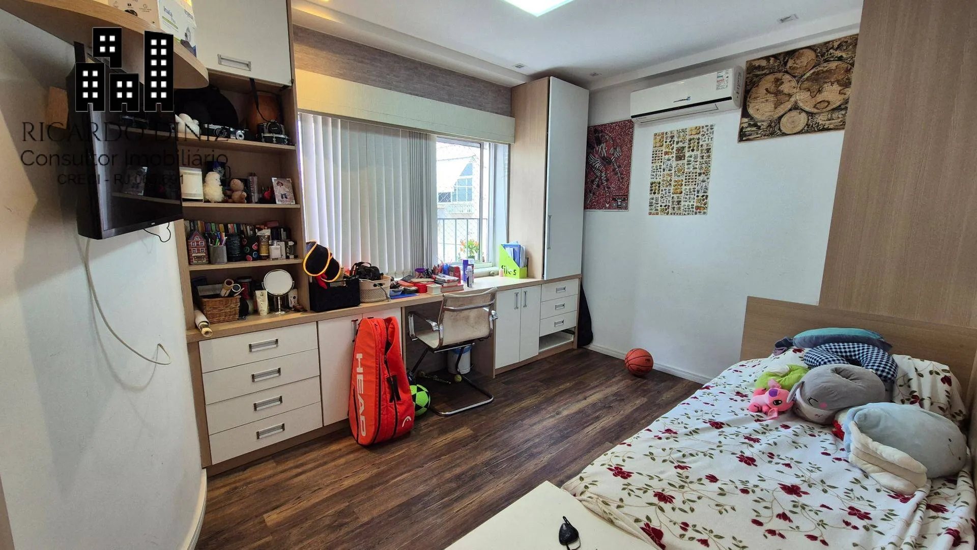 Dishwasher in a 3-bedroom apartment, 221 m² — photo 4