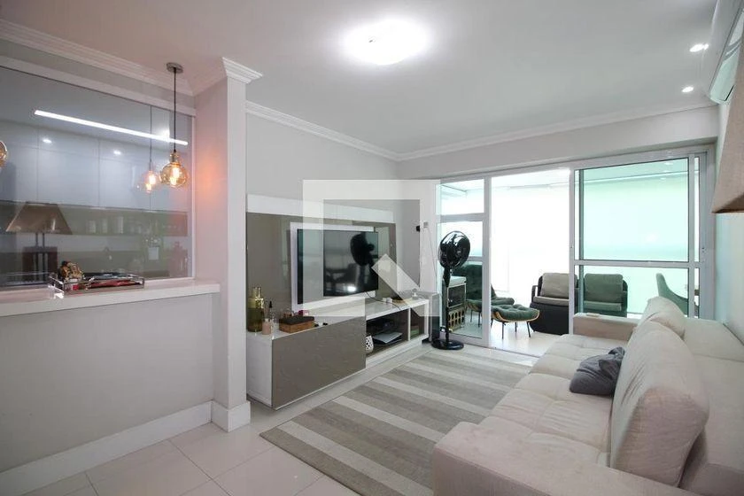 Furnished apartment, 82 m², with a washing machine