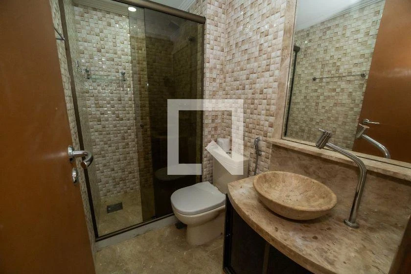 3-bedroom apartment with a washing machine — photo 25