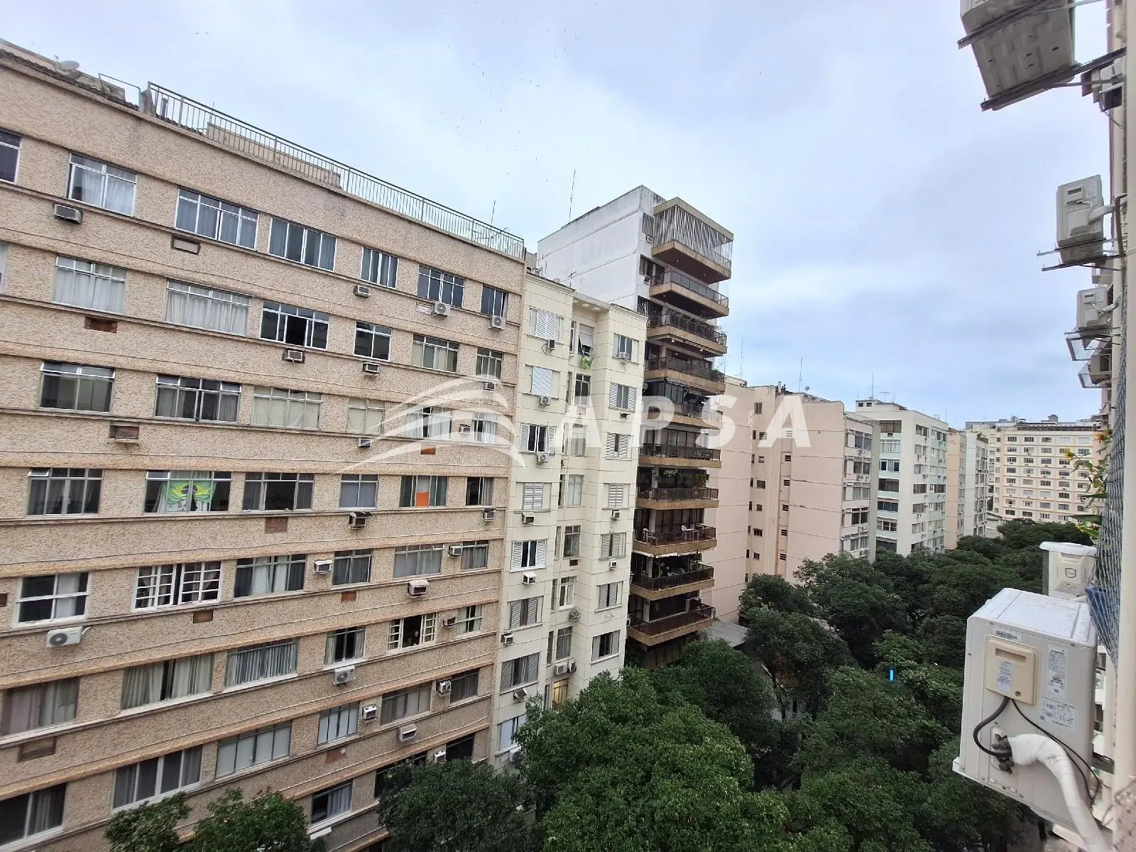 Apartamento de 115 m² com 3 quartos e cozinha fechada — photo 8