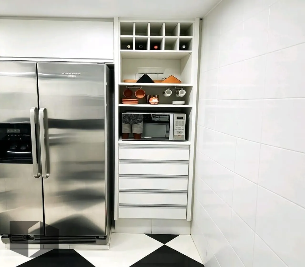 Furnished apartment with 3 bedrooms and 3 bathrooms — photo 3