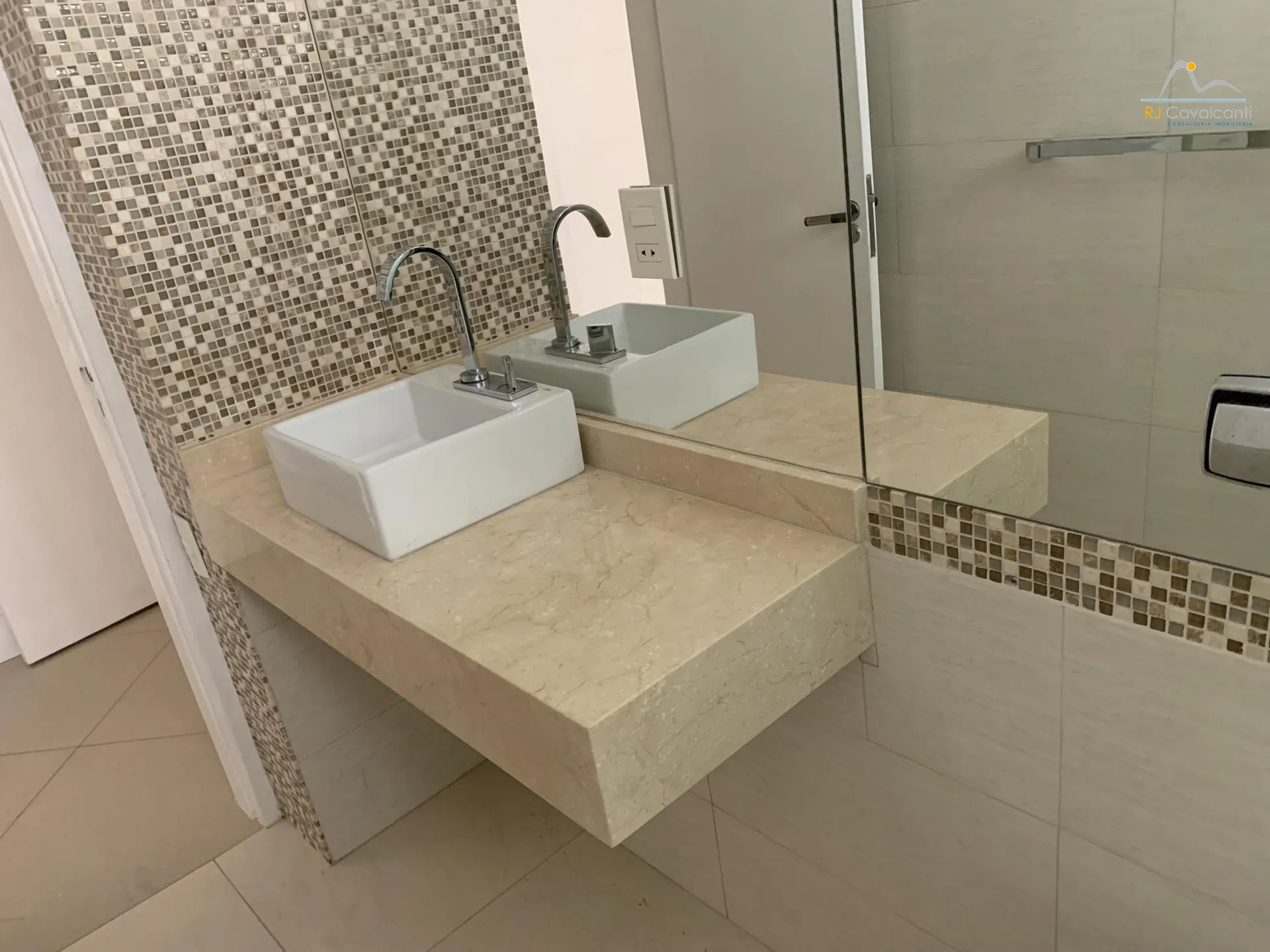 Квартира 155 м² з 3 спальнями та 3 ванними — photo 25