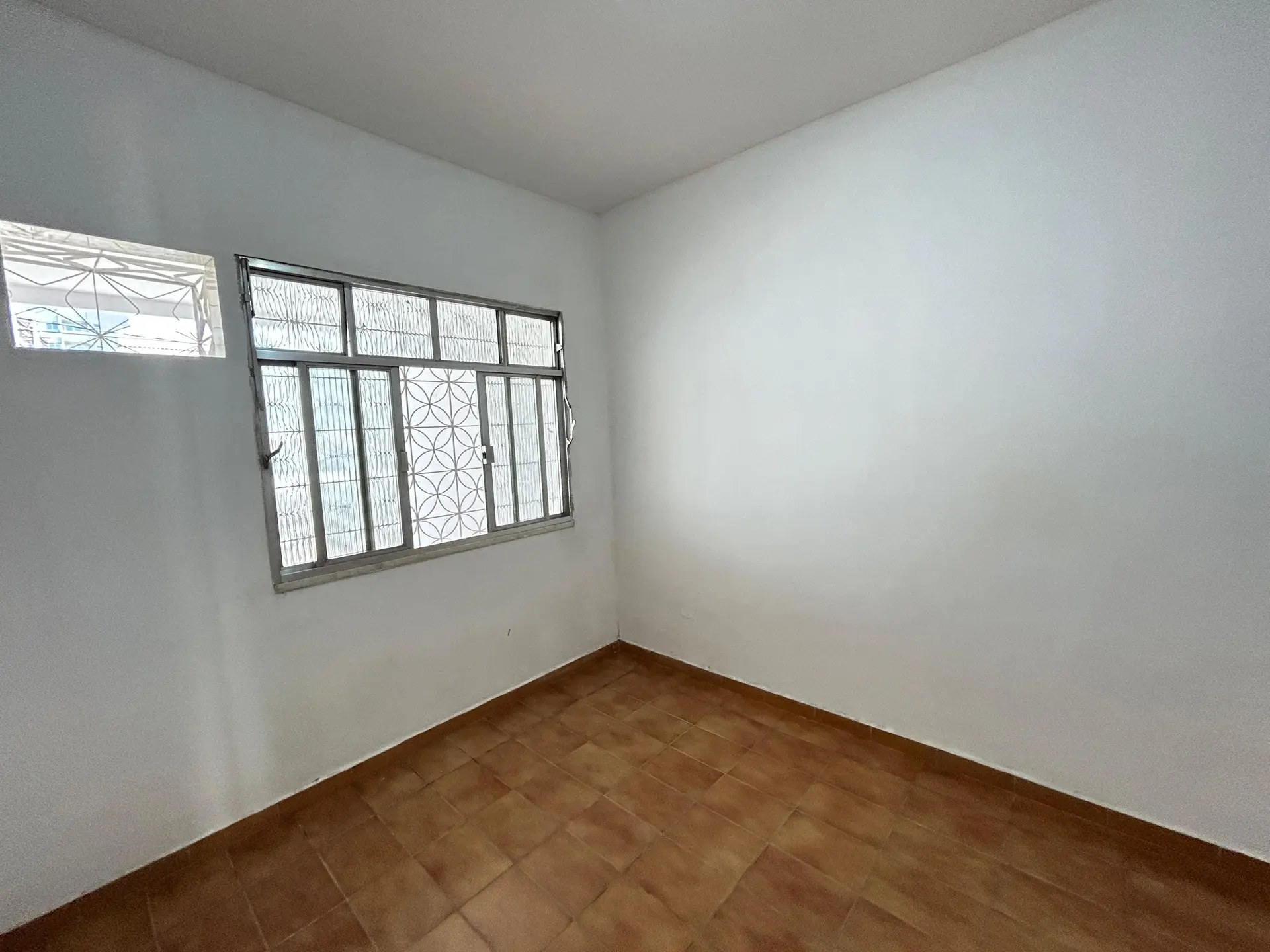2 quartos e jardim: casa de 150 m² — photo 34