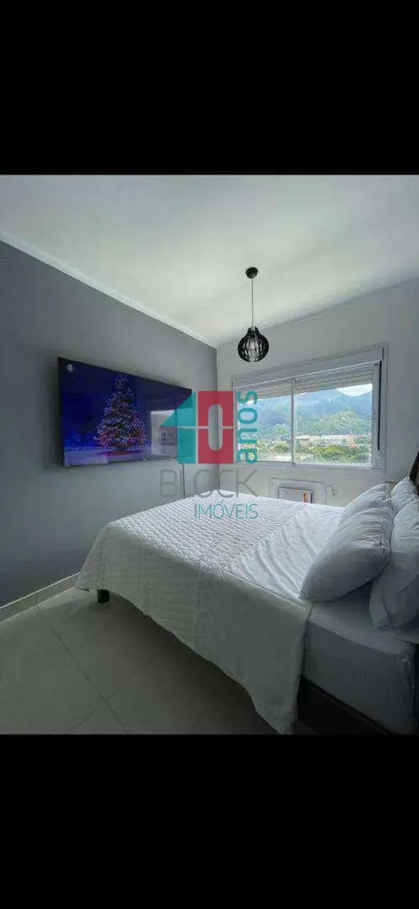 Furnished 2-bedroom apartment with 1 suite and balcony — photo 4
