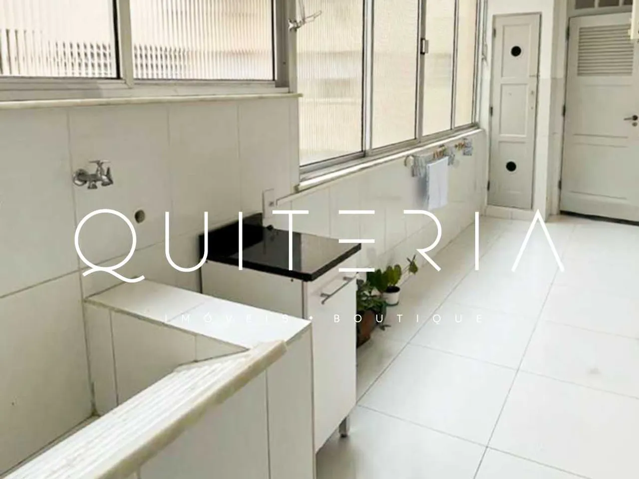 Furnished 190 m² apartment with 3 bedrooms and balcony — photo 18
