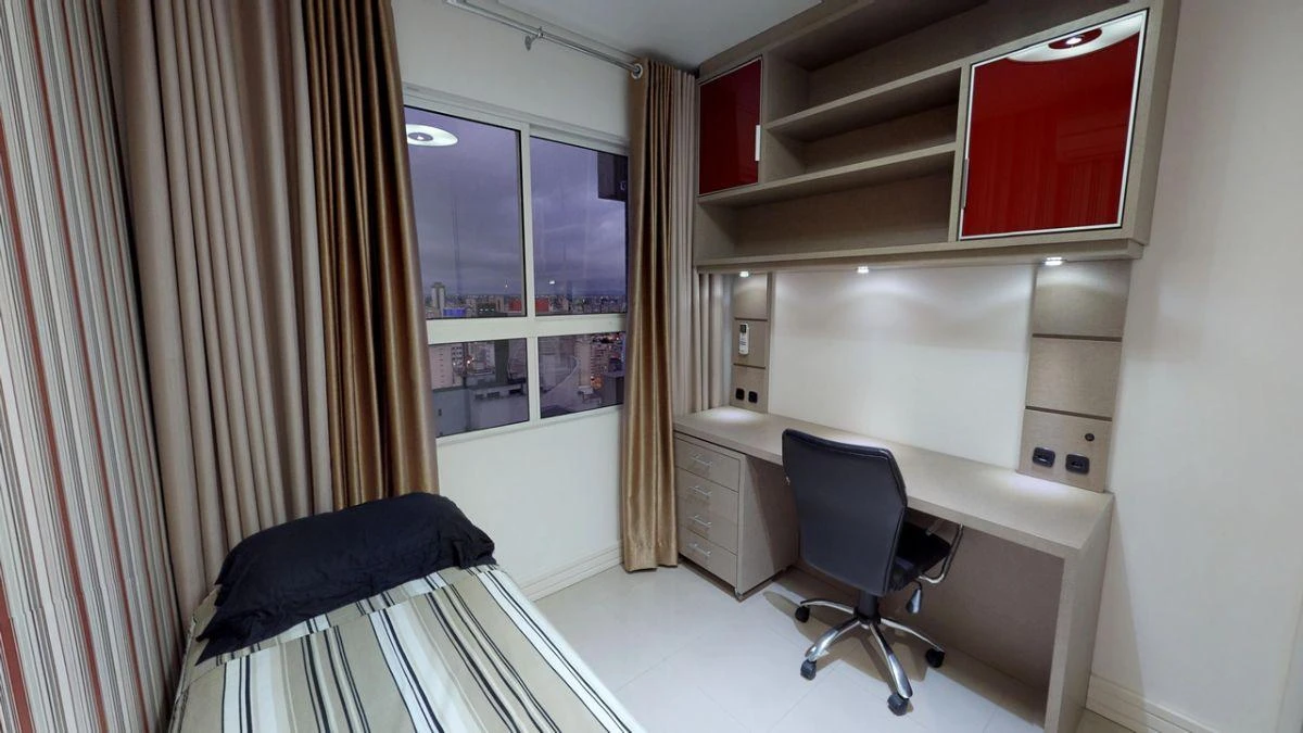 48 m² apartment with a home office and a washing machine — photo 9