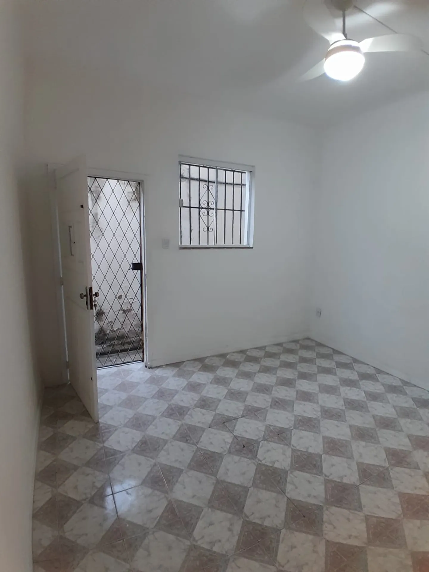 Casa com 75 m², 2 quartos e 3 banheiros, sem garagem — photo 7