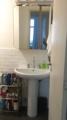 Apartamento mobiliado com cozinha fechada e 3 quartos — photo 4