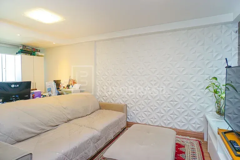 Furnished 4-bedroom apartment with 245 m² — photo 28