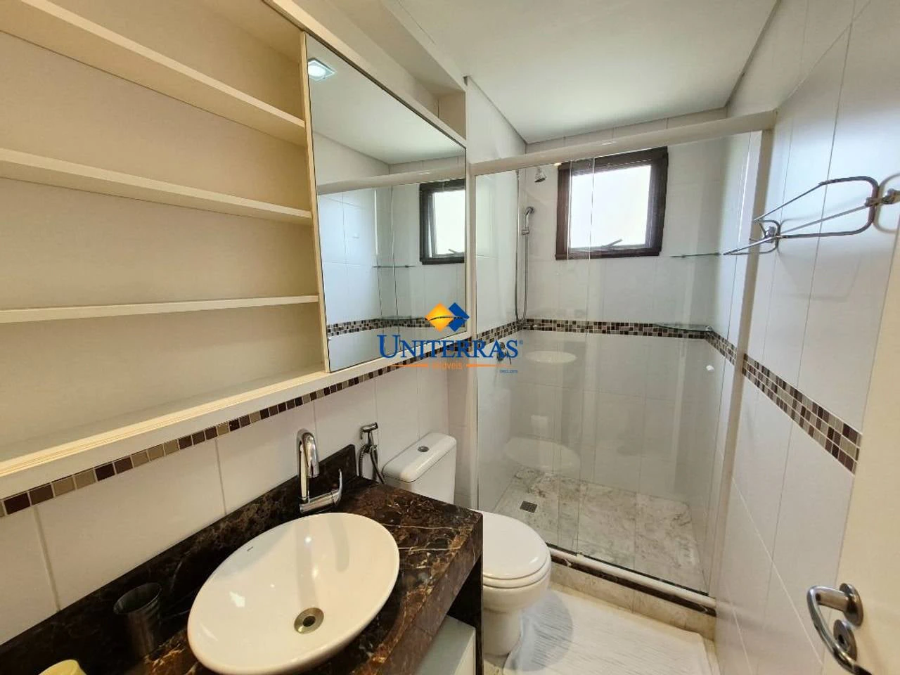 Furnished apartment, 74 m², with a grill on the balcony — photo 22