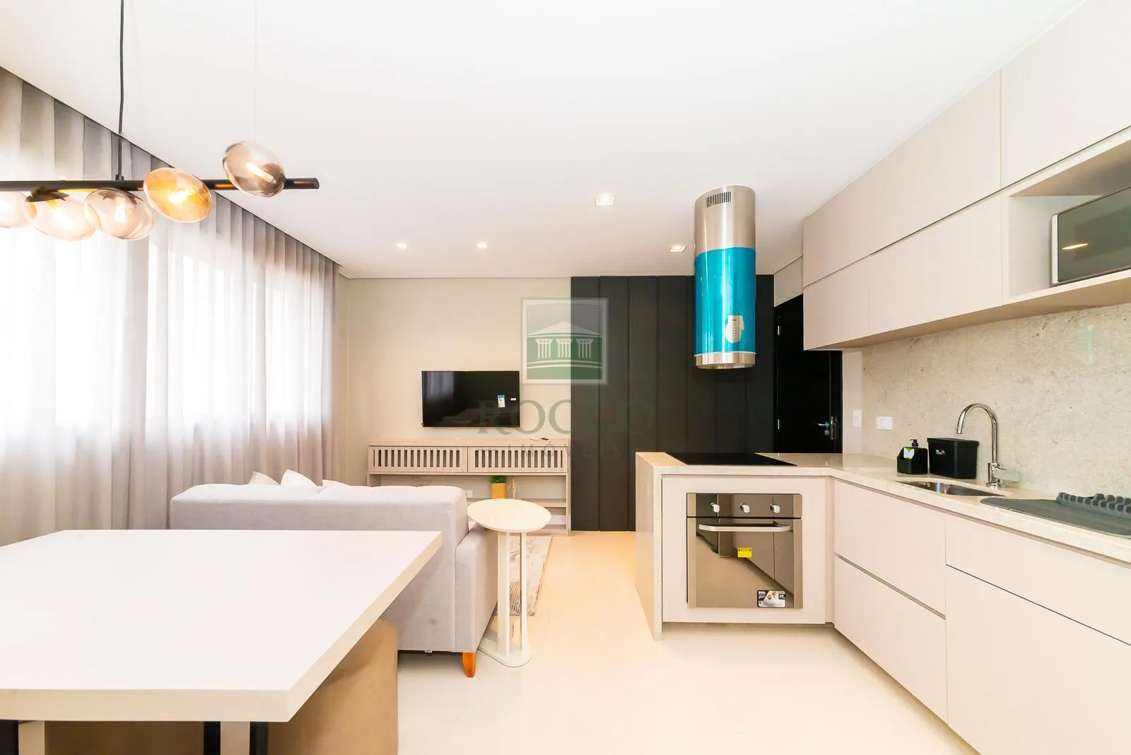 Furnished 1-bedroom apartment with 2 bathrooms — photo 5