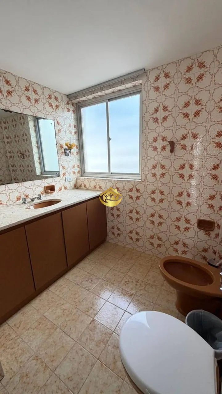 Квартира 194 м² з 2 спальнями та 1 ванною при спальні — photo 11