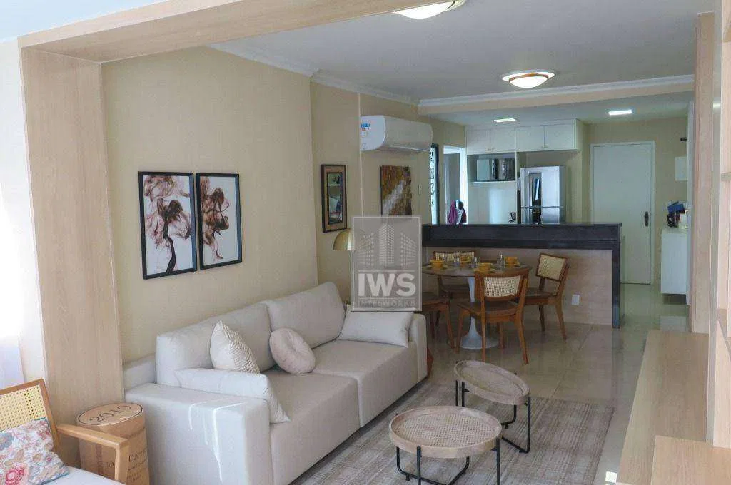 Furnished 94 m² apartment with 2 bedrooms and suite — photo 7