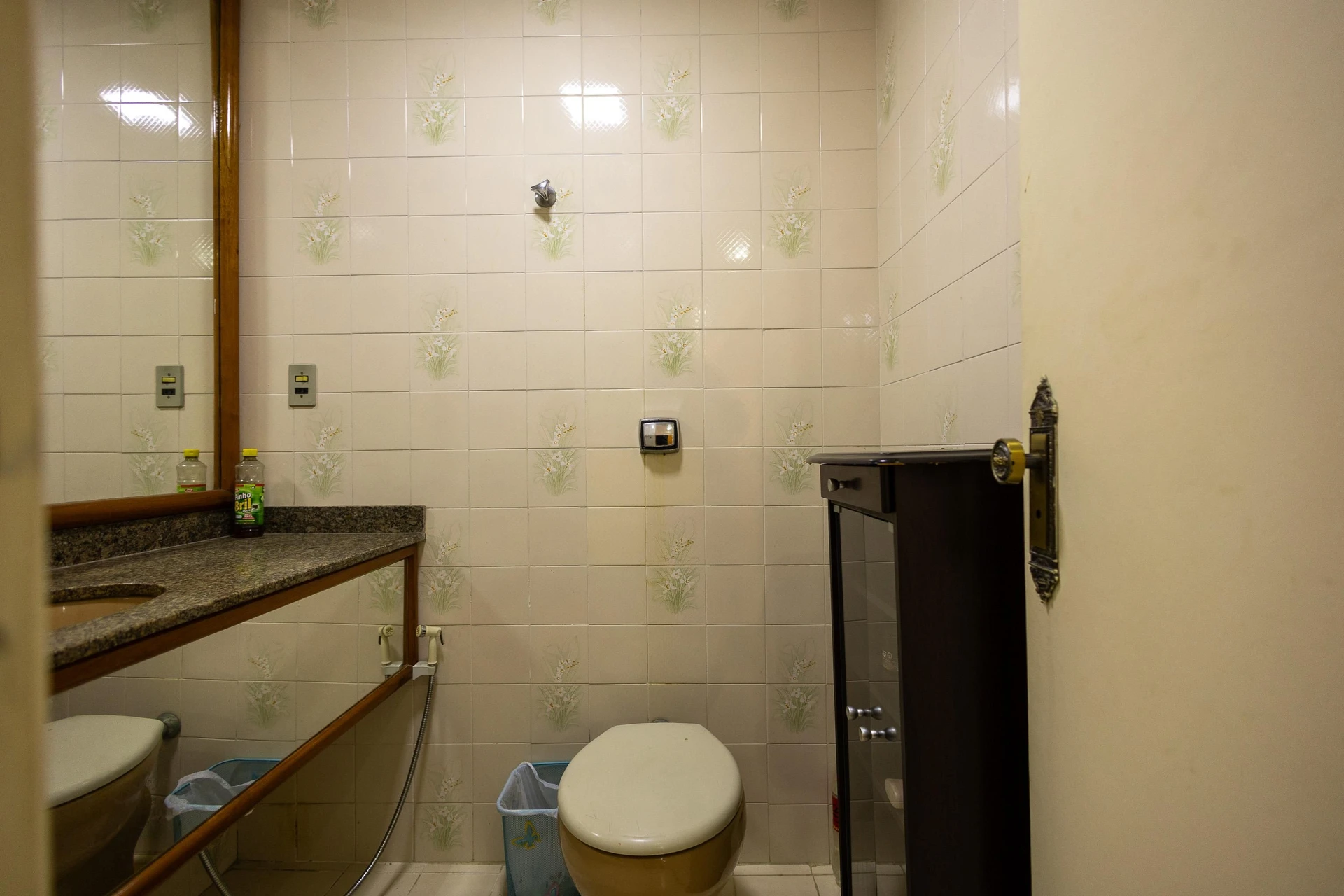 Furnished 1-bedroom apartment with 2 parking spaces — photo 35