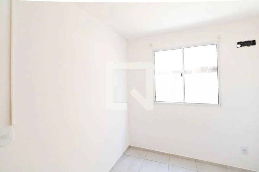 Rental apartment with 2 bedrooms and a closed kitchen — photo 10