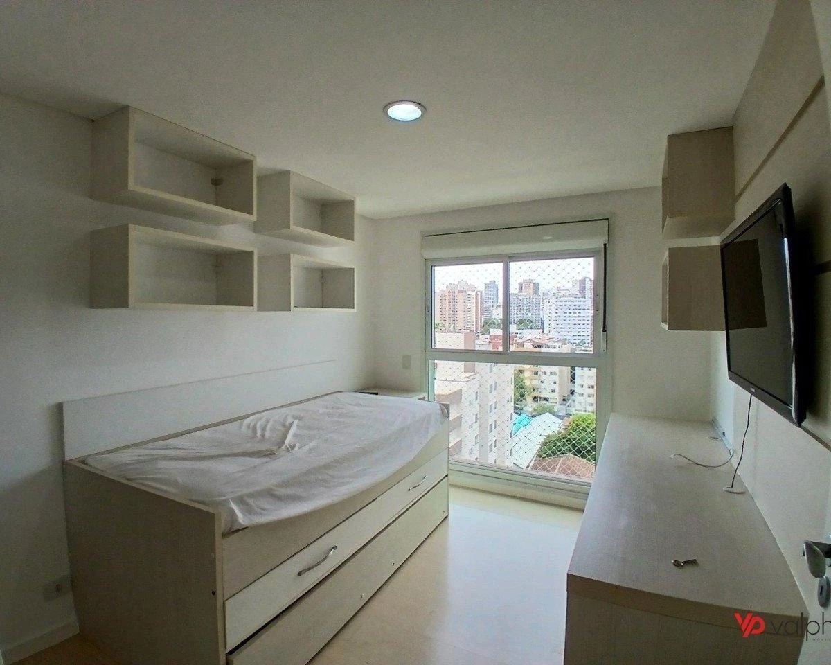 Home office in a 2-bedroom apartment, 105 m² — photo 47