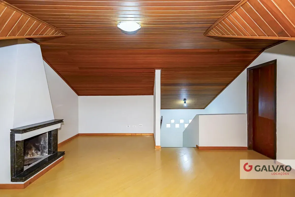 Furnished townhouse of 182 m² with 3 bedrooms and suite — photo 24