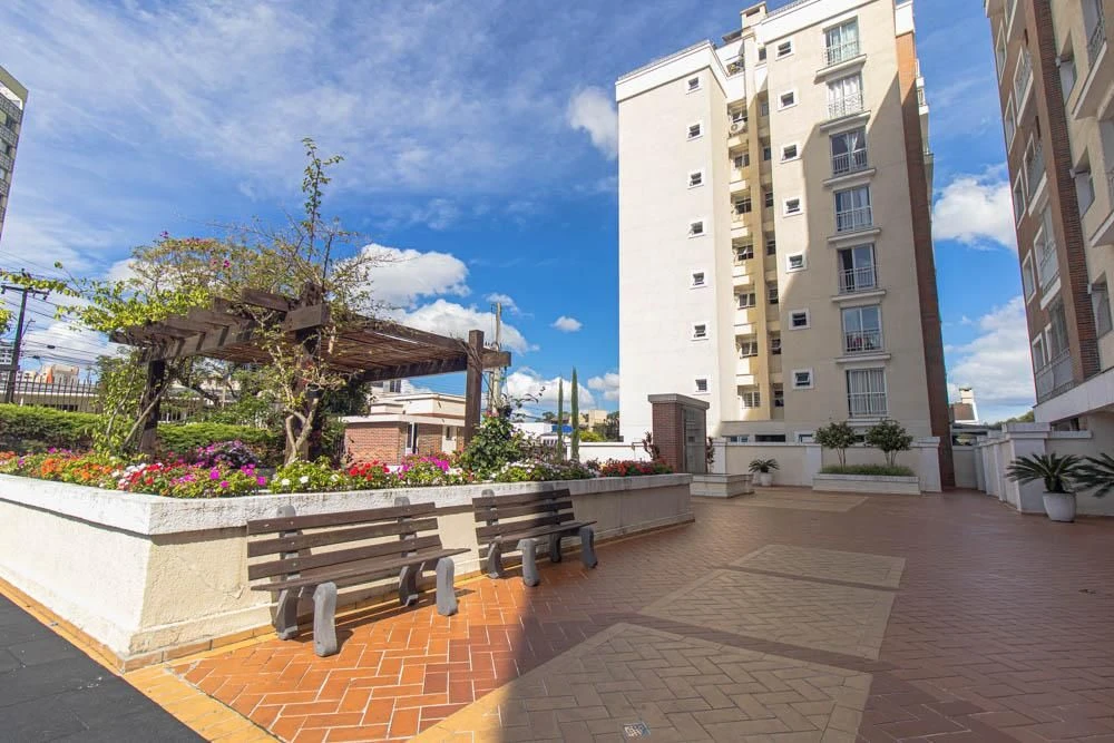Apartamento com 2 quartos e 1 banheiro, 2 vagas — photo 47