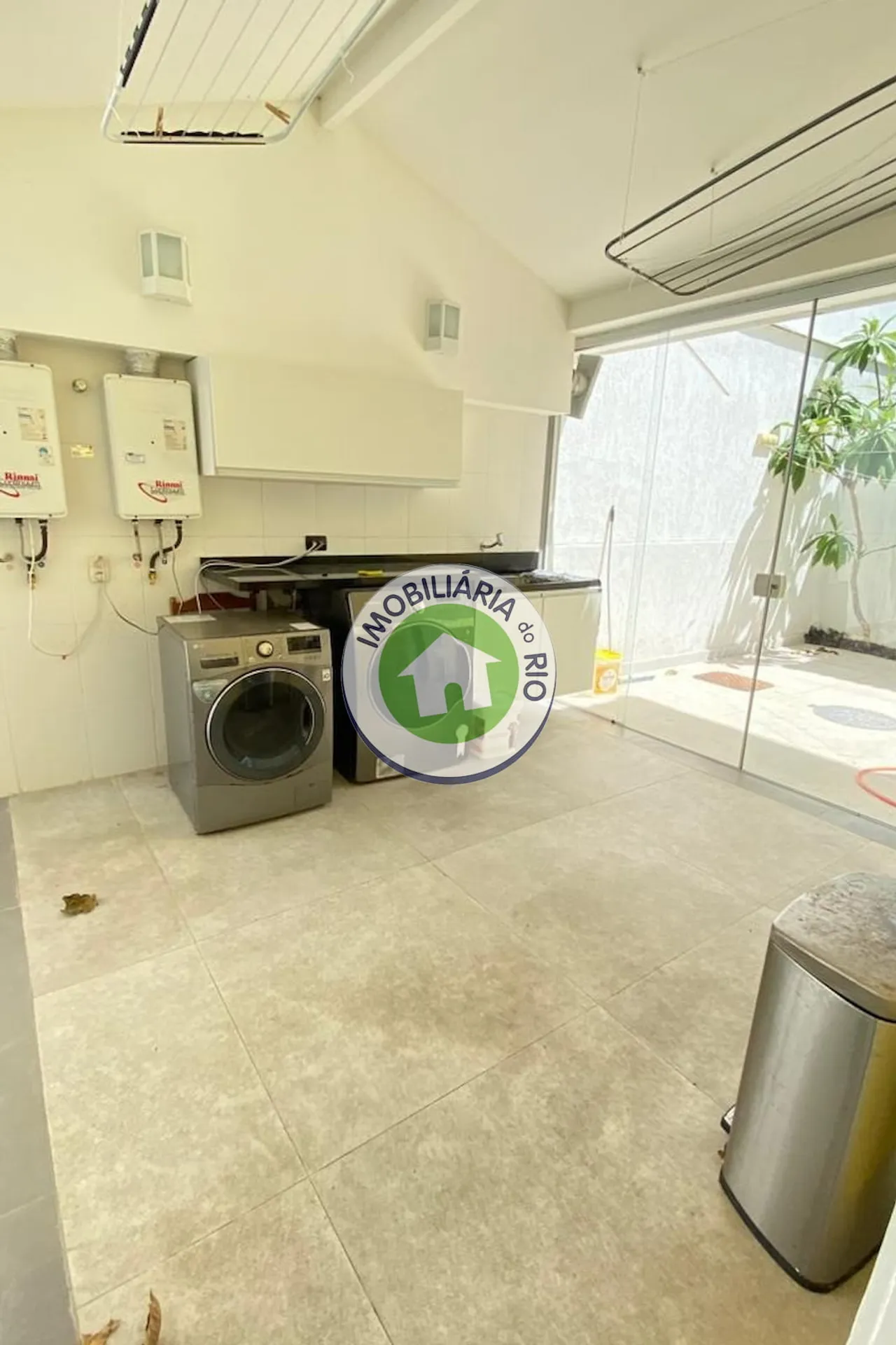 Casa triplex com 3 quartos e 5 banheiros — photo 26