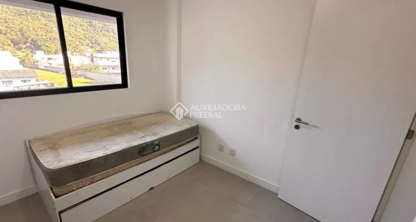 80 m² apartment with 2 bedrooms and 1 parking spot — photo 12