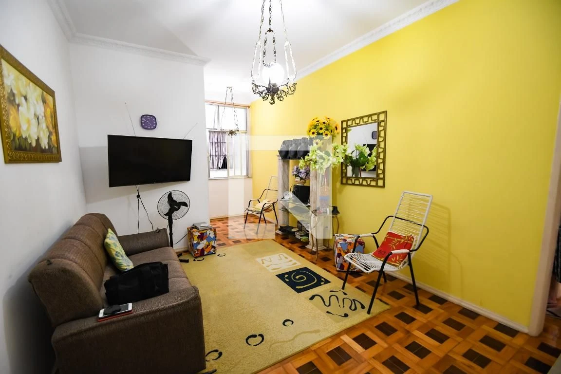 Furnished apartment with 2 bedrooms and 2 bathrooms