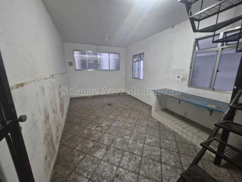 Casa sem mobília de 400 m² com 5 quartos e 4 banheiros — photo 10