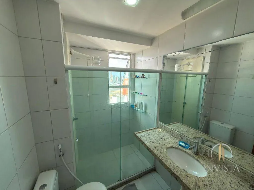 65 m² apartment with 2 bedrooms and 2 bathrooms — photo 16