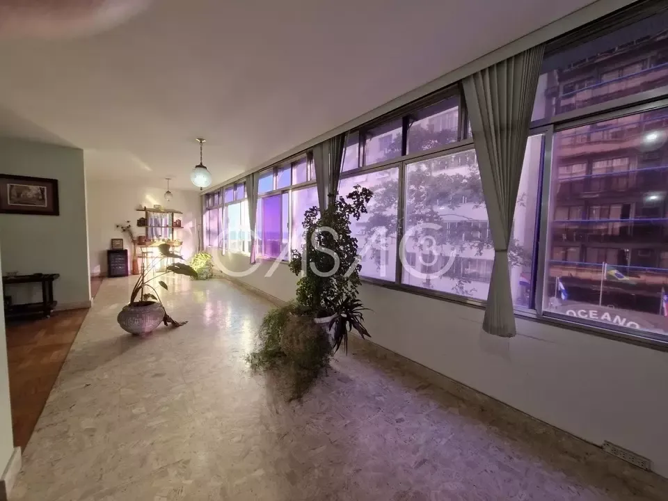 Rental apartment with 4 bedrooms and 330 m² — photo 16