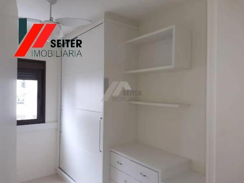 110 m² apartment with 2 bedrooms, 1 suite, balcony — photo 18