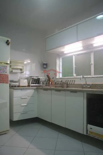 Duplex house with 4 bedrooms and 3 bathrooms and 6 parking spots — photo 13