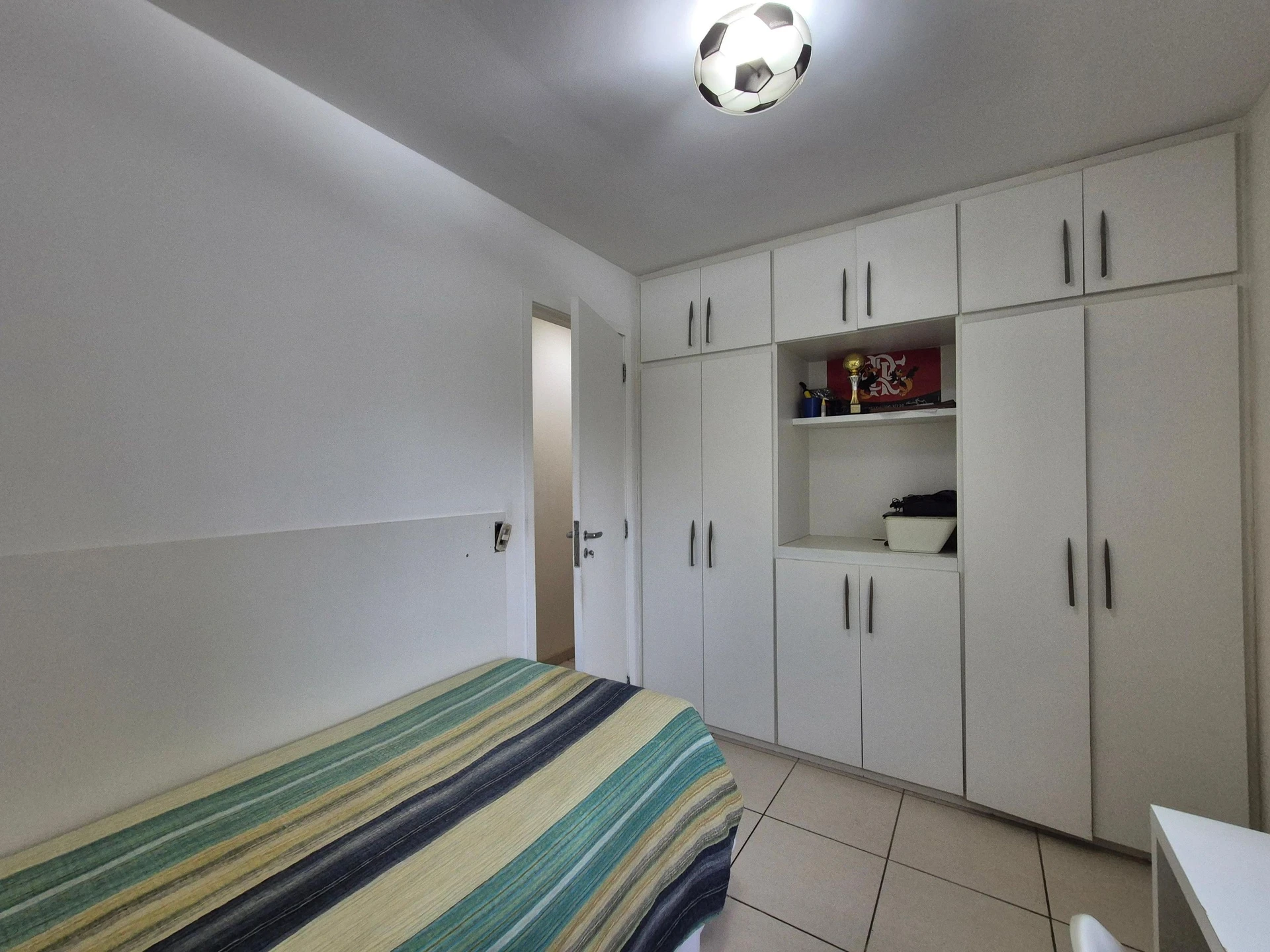 Furnished 3-bedroom apartment with 2 parking spaces — photo 25