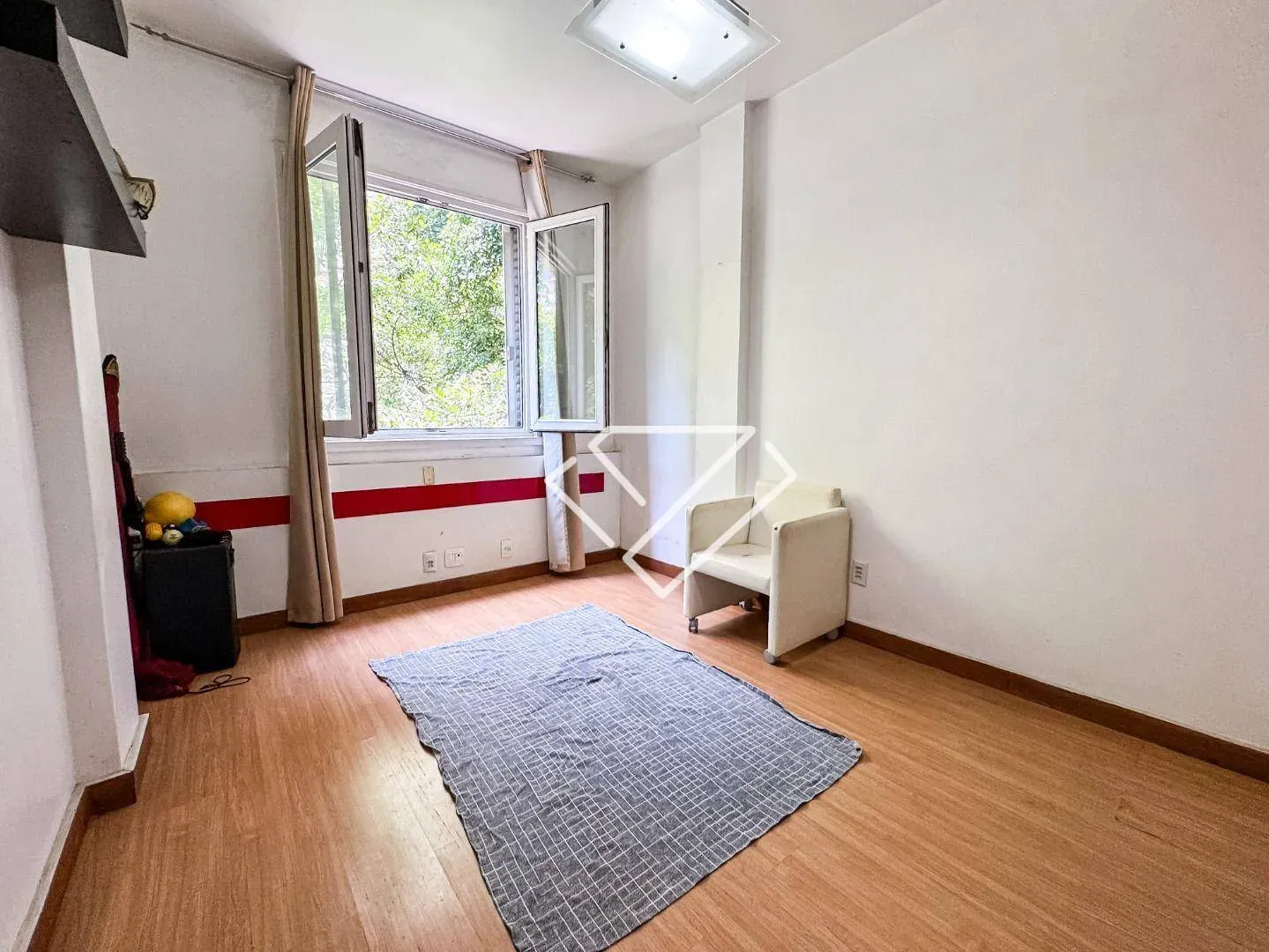 Furnished apartment, 108 m², with a washing machine — photo 19